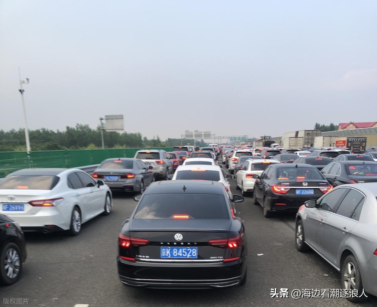 2026 年春节高速免费倒计时，车型、时间及收费标准要记好