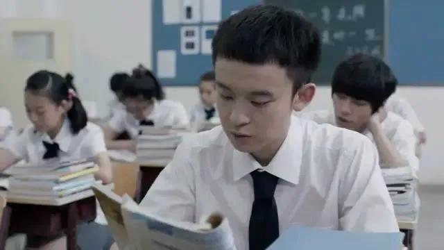 大学奖学金获取攻略,含国家及校级奖学金申请条件与金额